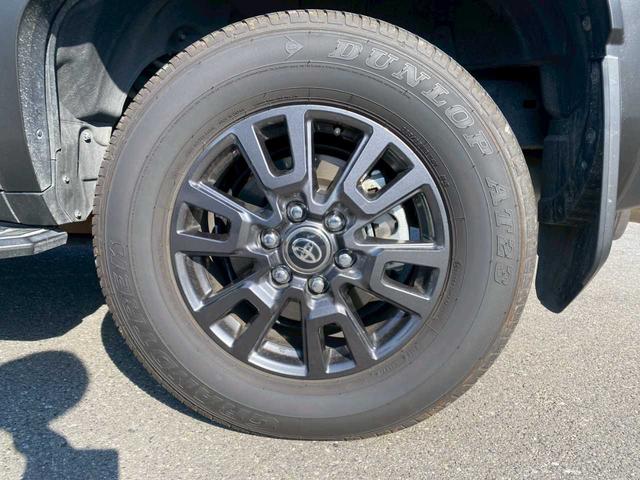 ランドクルーザー２５０ ＶＸ　丸目ヘッドライト　純正ディスプレイオーディオ　パノラミックビューモニター　ムーンルーフ　デジタルインナーミラー　ＥＴＣ　ＢＳＭ（20枚目）