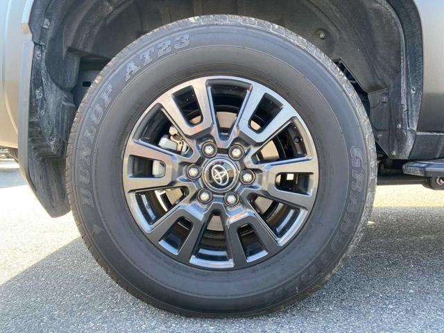 ランドクルーザー２５０ ＶＸ　丸目ヘッドライト　純正ディスプレイオーディオ　パノラミックビューモニター　ムーンルーフ　デジタルインナーミラー　ＥＴＣ　ＢＳＭ（21枚目）