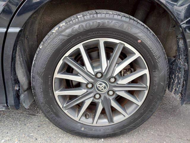 ヴォクシー ＺＳ　煌　純正９インチナビ　フルセグＴＶ　バックモニター　ＥＴＣ　両側電動スライドドア　８人乗（19枚目）