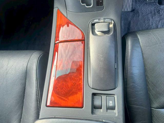 ＲＸ ＲＸ４５０ｈ　バージョンＬ　純正ナビ　フルセグＴＶ　バックモニター　ＥＴＣ　純正１９インチＡＷ（18枚目）