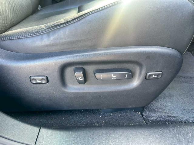 ＲＸ ＲＸ４５０ｈ　バージョンＬ　純正ナビ　フルセグＴＶ　バックモニター　ＥＴＣ　純正１９インチＡＷ（19枚目）