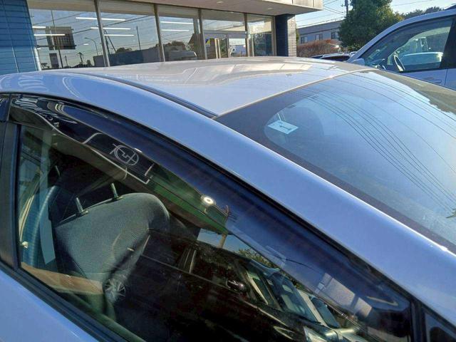 プリウス S 純正ナビ フルセグTV バックモニター ETC ドライブレコーダー(9枚目)