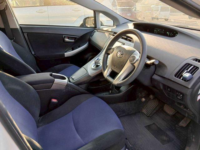 プリウス S 純正ナビ フルセグTV バックモニター ETC ドライブレコーダー(10枚目)