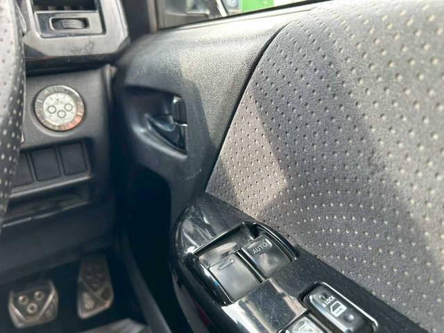 ハイエースバン ロングスーパーGL 社外ナビ フルセグTV バックモニター デジタルインナーミラー(17枚目)