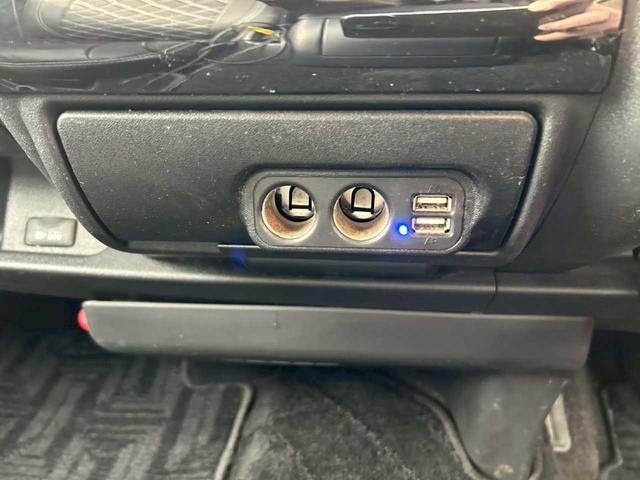 ハイエースバン ロングスーパーGL 社外ナビ フルセグTV バックモニター デジタルインナーミラー(22枚目)