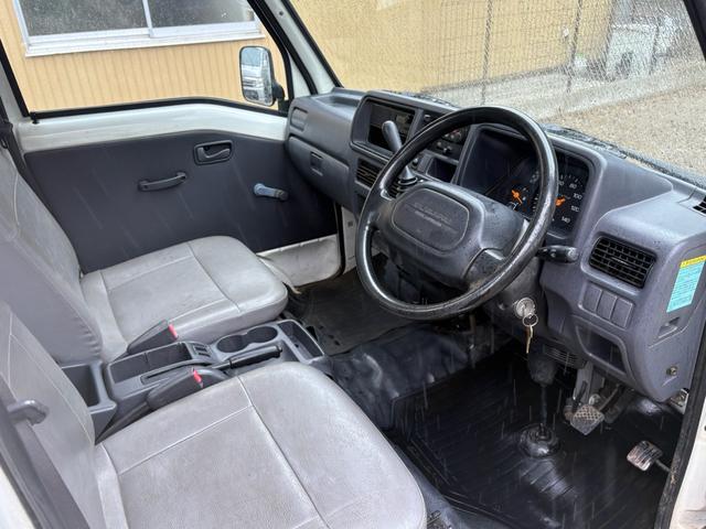 サンバートラック ＴＣ　２ＷＤ、ＡＴ、エアコン、パワステ、７４０００ｋｍ（33枚目）
