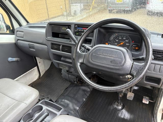 サンバートラック ＴＣ　２ＷＤ、ＡＴ、エアコン、パワステ、７４０００ｋｍ（34枚目）