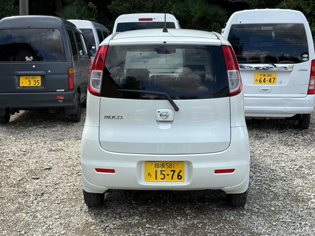 モコ Ｅ　禁煙、８２０００ｋｍ、スマートキー、オーディオ（15枚目）