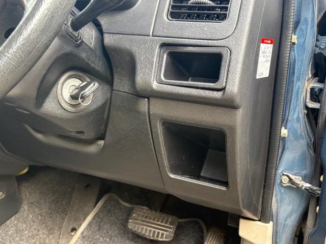パジェロミニ XR 4AT、4WD、キーレスキー、パワーウィンドウ(42枚目)