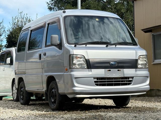 サンバーバン トランスポーター　キーレスキー、集中ロック、タイベル交換済、プライバシーガラス（8枚目）