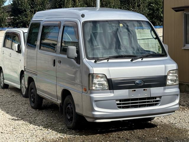 サンバーバン トランスポーター　キーレスキー、集中ロック、タイベル交換済、プライバシーガラス（9枚目）