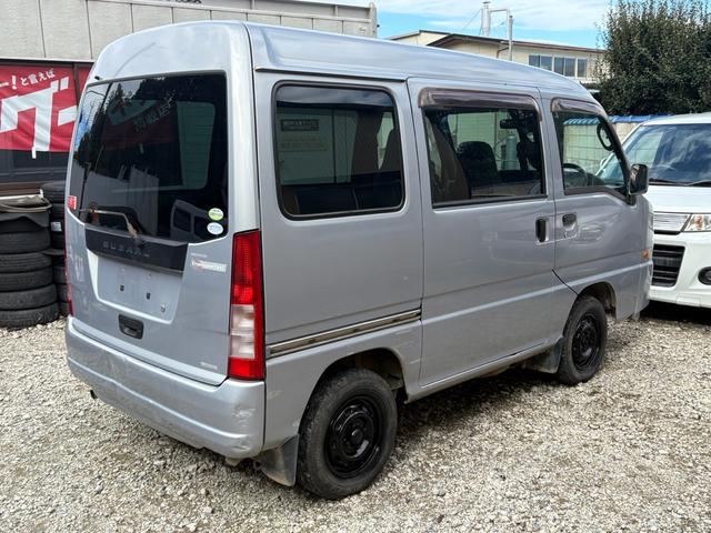 サンバーバン トランスポーター　キーレスキー、集中ロック、タイベル交換済、プライバシーガラス（15枚目）