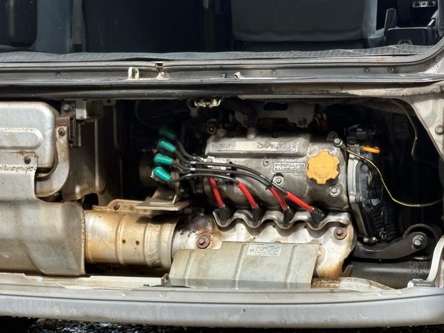 サンバーバン トランスポーター　キーレスキー、集中ロック、タイベル交換済、プライバシーガラス（33枚目）