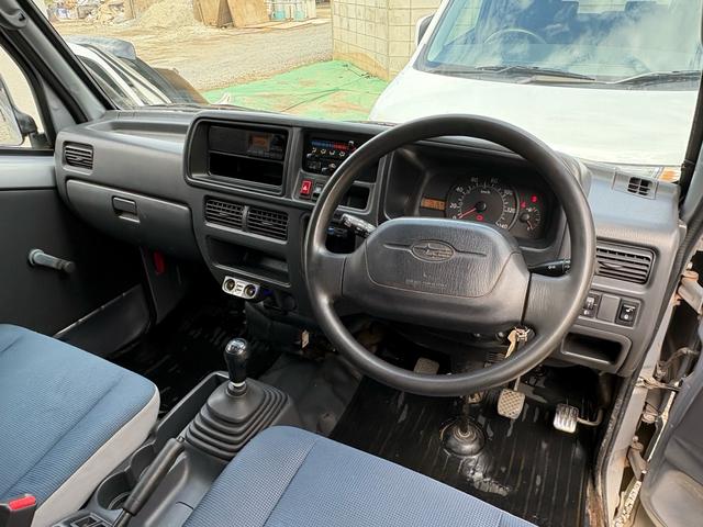 サンバーバン トランスポーター　キーレスキー、集中ロック、タイベル交換済、プライバシーガラス（44枚目）