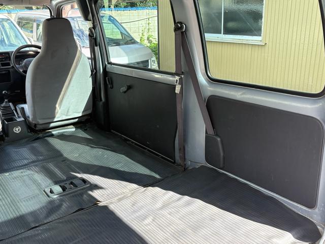 サンバーバン トランスポーター　キーレスキー、集中ロック、タイベル交換済、プライバシーガラス（68枚目）