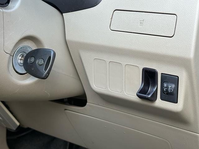 ミラ Ｘリミテッド　ＥＲ　ナビ、テレビ、キーレス、ＥＴＣ（41枚目）