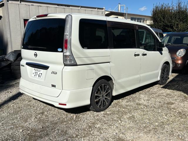 セレナ ハイウェイスター　スマートキー、ナビ、テレビ、ＥＴＣ、両側電動（15枚目）