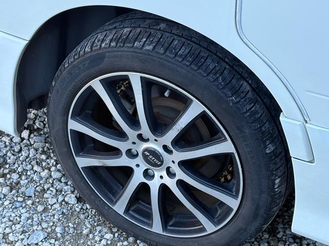 セレナ ハイウェイスター　スマートキー、ナビ、テレビ、ＥＴＣ、両側電動（28枚目）