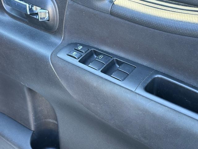 セレナ ハイウェイスター　スマートキー、ナビ、テレビ、ＥＴＣ、両側電動（35枚目）