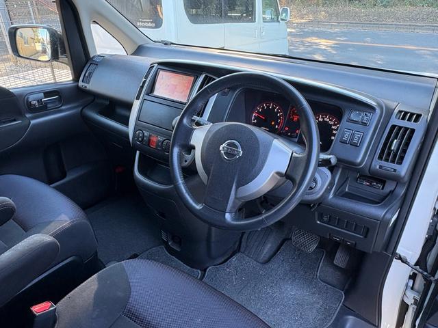 セレナ ハイウェイスター　スマートキー、ナビ、テレビ、ＥＴＣ、両側電動（38枚目）