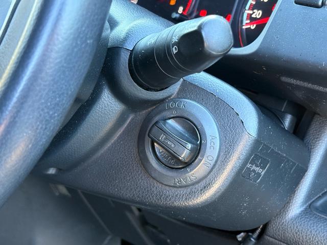 セレナ ハイウェイスター　スマートキー、ナビ、テレビ、ＥＴＣ、両側電動（40枚目）