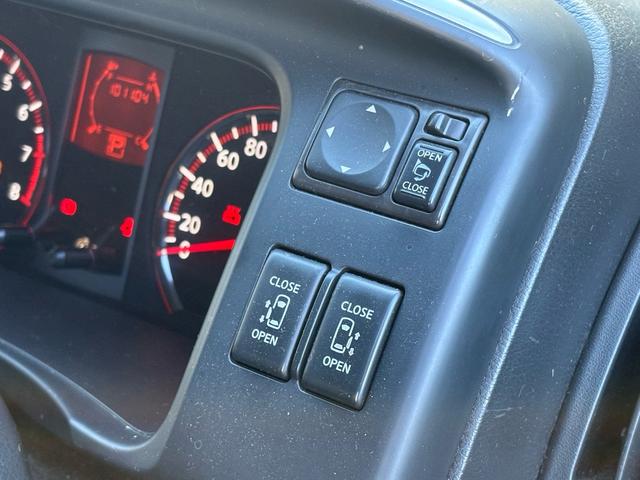 セレナ ハイウェイスター　スマートキー、ナビ、テレビ、ＥＴＣ、両側電動（43枚目）