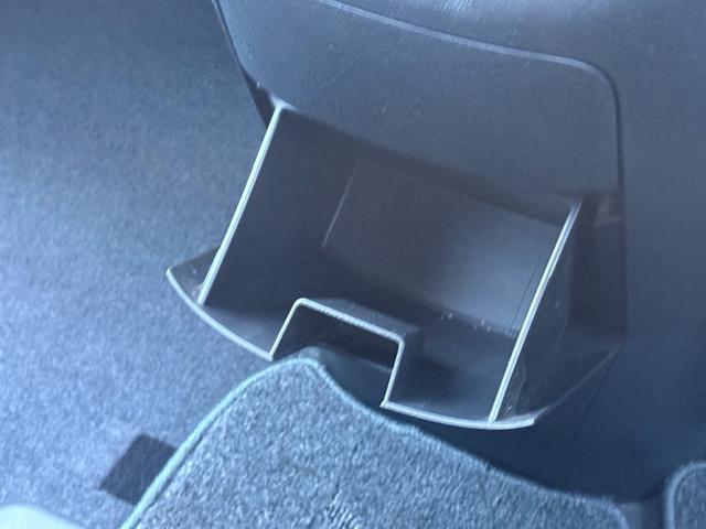 セレナ ハイウェイスター　スマートキー、ナビ、テレビ、ＥＴＣ、両側電動（50枚目）