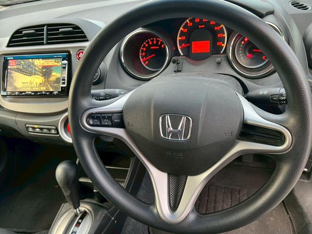 フィット 13G・スマートセレクション ファインスタイル ナビ テレビ バックカメラ(15枚目)