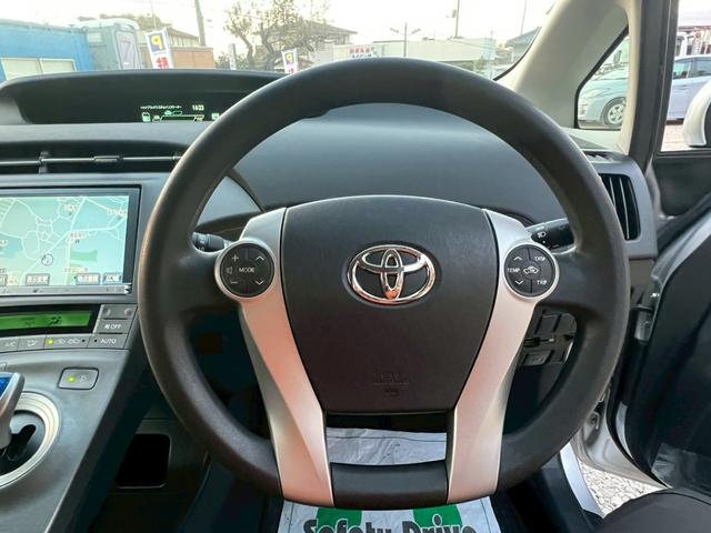 プリウス Ｓ　３０プリウス後期　ナビ　ドラレコ　ＥＴＣ　地デジ（15枚目）