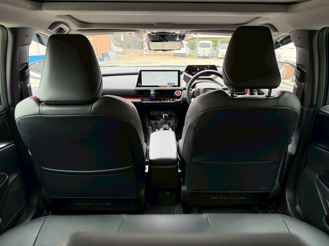 プリウス Ｚ　モデリスタフルエアロ　１２．３インチ大画面ディスプレイ　ノラミックビューモニター　シートヒーター／ベンチレーション　ＬＥＤアクセサリーランプ　艶ありブラックパーツ（24枚目）