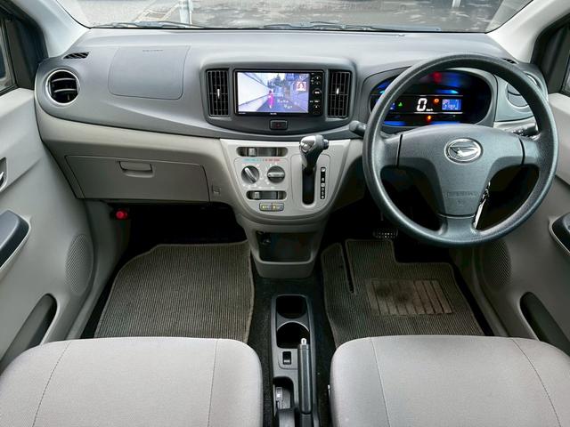 ミライース Ｘ　スマートセレクションＳＡ　車検２年付き／社外ナビ／ワンセグ／ブレーキアシスト／純正１４インチＡＷ／電格ミラー／マニュアルエアコン／ヘッドライトレベライザー／アイドリングストップ！！（10枚目）