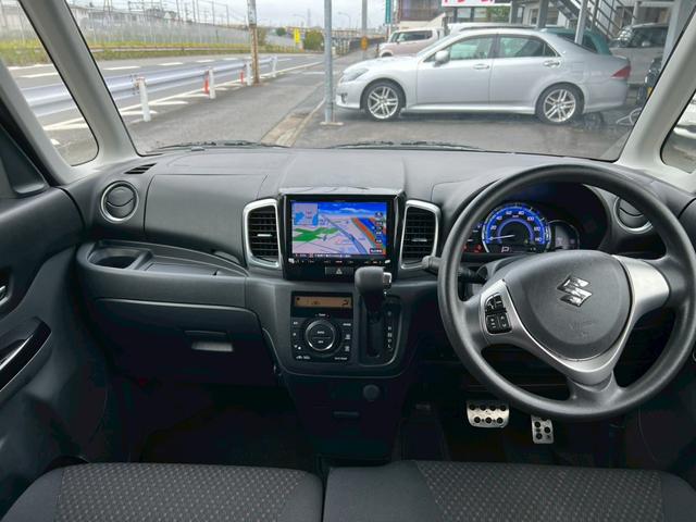 スペーシアカスタム ＧＳ　車検令和８年１２月・純正８インチナビ・フルセグＴＶ・ＢＬＵＥＴＯＯＴＨ・ＤＶＤ再生可能・電動スライドドア・ＥＴＣ・ＨＩＤヘッドライト・シートリフター（18枚目）