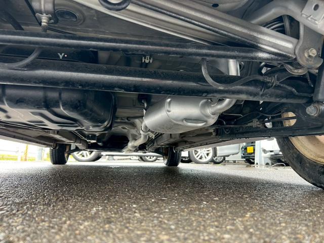 スペーシアカスタム ＧＳ　車検令和８年１２月・純正８インチナビ・フルセグＴＶ・ＢＬＵＥＴＯＯＴＨ・ＤＶＤ再生可能・電動スライドドア・ＥＴＣ・ＨＩＤヘッドライト・シートリフター（48枚目）