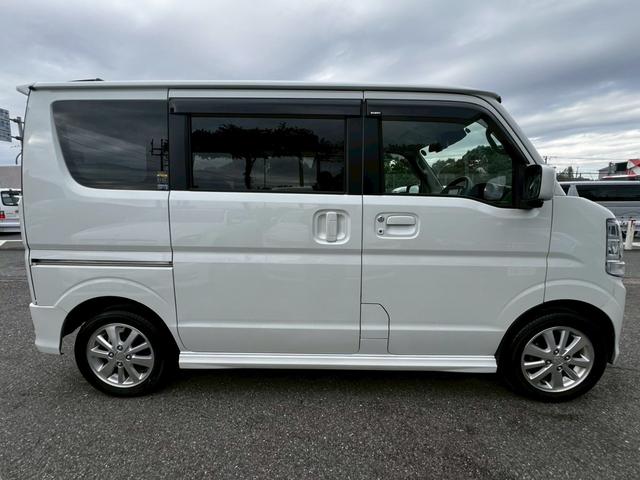 エブリイワゴン PZターボ 車検2年付き 社外ナビ/Bluetooth対応/ドラレコ/ETC/HIDライト/パーワースライドドア/セーフティサポート/シートヒーター/ISOFIX/バックソナー/USBソケット/スマートキー(7枚目)