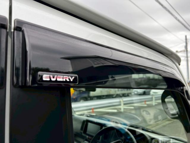 エブリイワゴン PZターボ 車検2年付き 社外ナビ/Bluetooth対応/ドラレコ/ETC/HIDライト/パーワースライドドア/セーフティサポート/シートヒーター/ISOFIX/バックソナー/USBソケット/スマートキー(41枚目)
