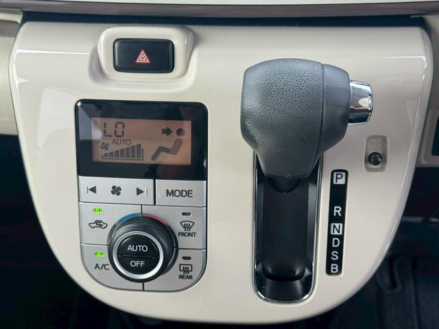 ムーヴキャンバス Xリミテッドメイクアップ SAII 純正ナビ/フルセグTV/Bluetooth/バックモニター/スマートアシスト/両側電動スライドドア/オートライト/オートエアコン/ISOFIX/スマートキー・プッシュスタート/スペアキー(22枚目)