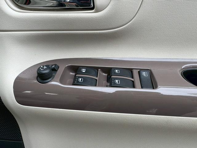 ムーヴキャンバス Xリミテッドメイクアップ SAII 純正ナビ/フルセグTV/Bluetooth/バックモニター/スマートアシスト/両側電動スライドドア/オートライト/オートエアコン/ISOFIX/スマートキー・プッシュスタート/スペアキー(28枚目)