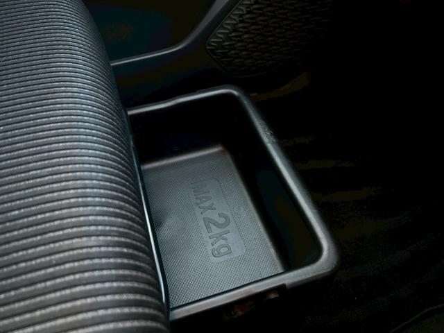 ムーヴ Xリミテッド SAIII 車検R8年2月/純正ナビ/フルセグ/バックモニター/ドラレコ/ETC/シートヒーター/ブレーキアシスト/オートマチックハイビーム/オートライト/プッシュスタート/オートエアコン!!(40枚目)