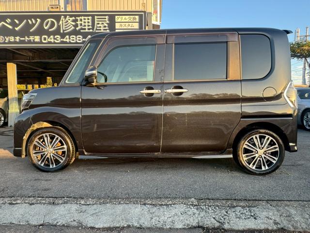 タント カスタムRS トップエディションSAIII 車検2年付き/社外8インチナビ/フルセグTV/バックモニター/Bluetooth/シートヒーター/両側電動スライドドア/ETC/スマートアシスト/オートライト/スマートキー・プッシュスタート(3枚目)