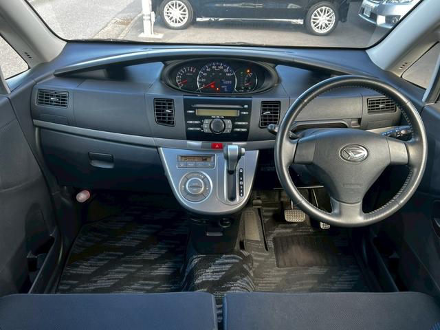 ムーヴ カスタム　Ｘリミテッド　車検令和８年１０月／純正オーディオ／ＥＴＣ／オーバーヘッドコンソール／ＨＩＤヘッドライト／オートエアコン／純正アルミホイール／フォグ／アクセサリーソケット／電動格納ミラー／シートリフター／スマートキー（11枚目）