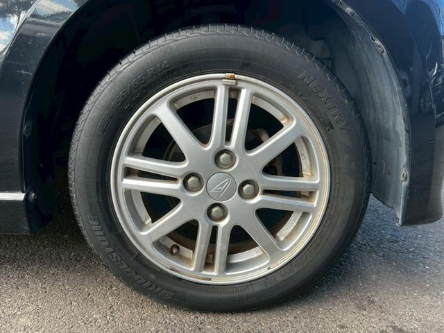 ムーヴ カスタム　Ｘリミテッド　車検令和８年１０月／純正オーディオ／ＥＴＣ／オーバーヘッドコンソール／ＨＩＤヘッドライト／オートエアコン／純正アルミホイール／フォグ／アクセサリーソケット／電動格納ミラー／シートリフター／スマートキー（42枚目）