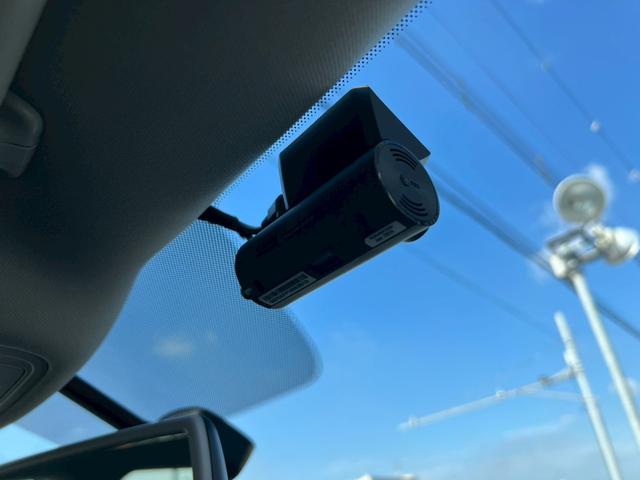 ゴルフトゥーラン ＴＳＩ　ハイライン　車検令和９年８月・純正ナビ・フルセグＴＶ・バックモニター・ＥＴＣ・ＢＬＵＥＴＯＯＴＨ・オートエアコン・キーレス・シートリフター（19枚目）