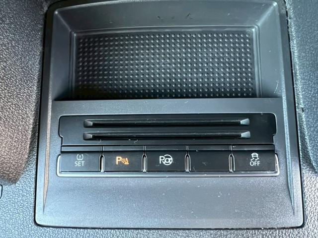 ゴルフトゥーラン ＴＳＩ　ハイライン　車検令和９年８月・純正ナビ・フルセグＴＶ・バックモニター・ＥＴＣ・ＢＬＵＥＴＯＯＴＨ・オートエアコン・キーレス・シートリフター（20枚目）