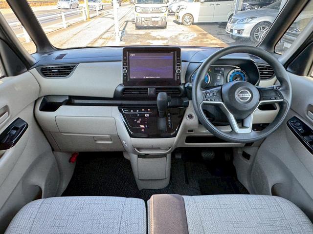 ルークス Ｘ　車検２年付き／純正９インチナビ／アラウンドビューモニター／フルセグＴＶ／Ｂｌｕｅｔｏｏｔｈ／衝突軽減ブレーキ／快適パックＡ／左側電動スライドドア／スマートキー・プッシュスタート／スペアキー（11枚目）