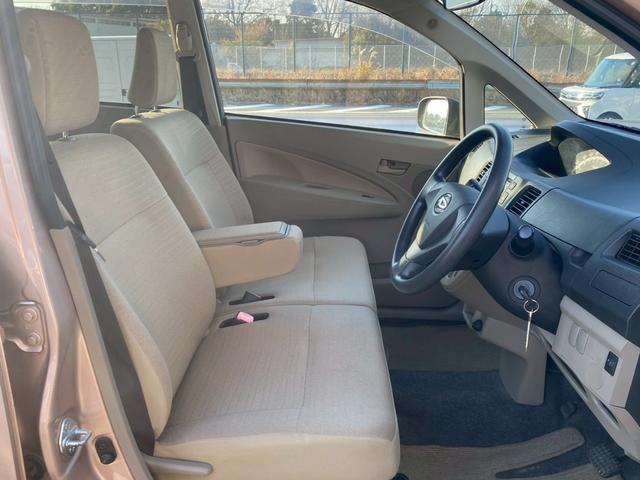 ムーヴ L 車検2年付き/オートエアコン/電格ミラー/ヘッドライトレベライザー/CD/純正オーディオ/シュガーソケット/キーレスエントリー!!(12枚目)