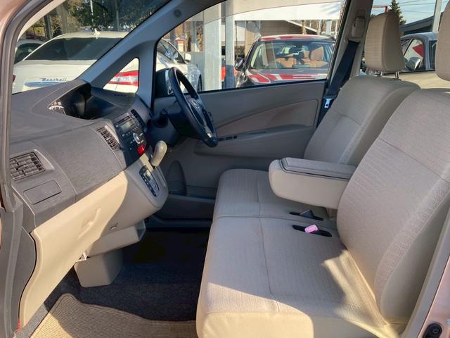 ムーヴ L 車検2年付き/オートエアコン/電格ミラー/ヘッドライトレベライザー/CD/純正オーディオ/シュガーソケット/キーレスエントリー!!(13枚目)