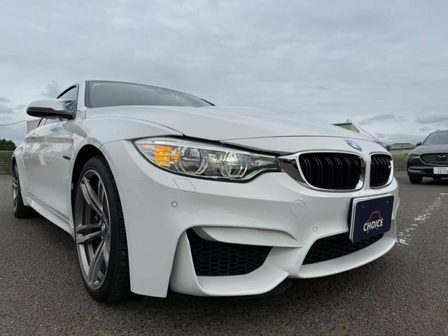 M4 M4クーペ M4クーペ(4名) 電動シート パーキングアシスト Bluetooth接続 ナビ HDDナビ レザーシート オートライト エアコン(4枚目)