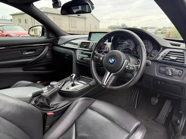 M4 M4クーペ M4クーペ(4名) 電動シート パーキングアシスト Bluetooth接続 ナビ HDDナビ レザーシート オートライト エアコン(23枚目)