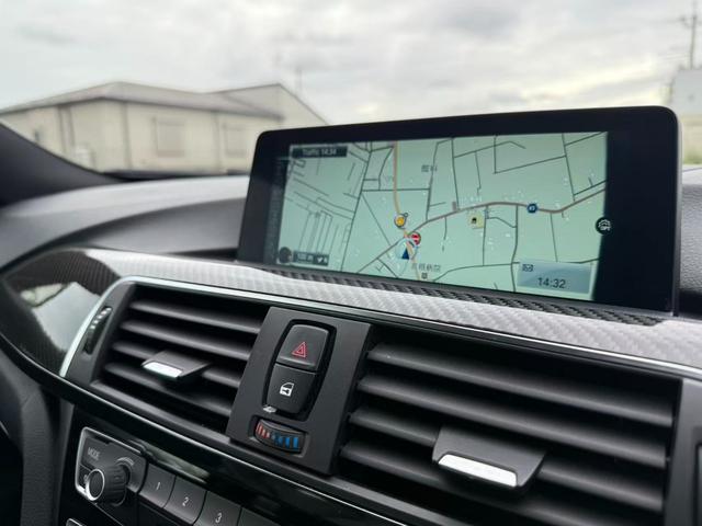 M4 M4クーペ M4クーペ(4名) 電動シート パーキングアシスト Bluetooth接続 ナビ HDDナビ レザーシート オートライト エアコン(30枚目)