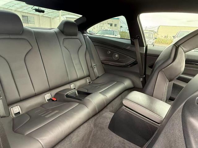 M4 M4クーペ M4クーペ(4名) 電動シート パーキングアシスト Bluetooth接続 ナビ HDDナビ レザーシート オートライト エアコン(40枚目)